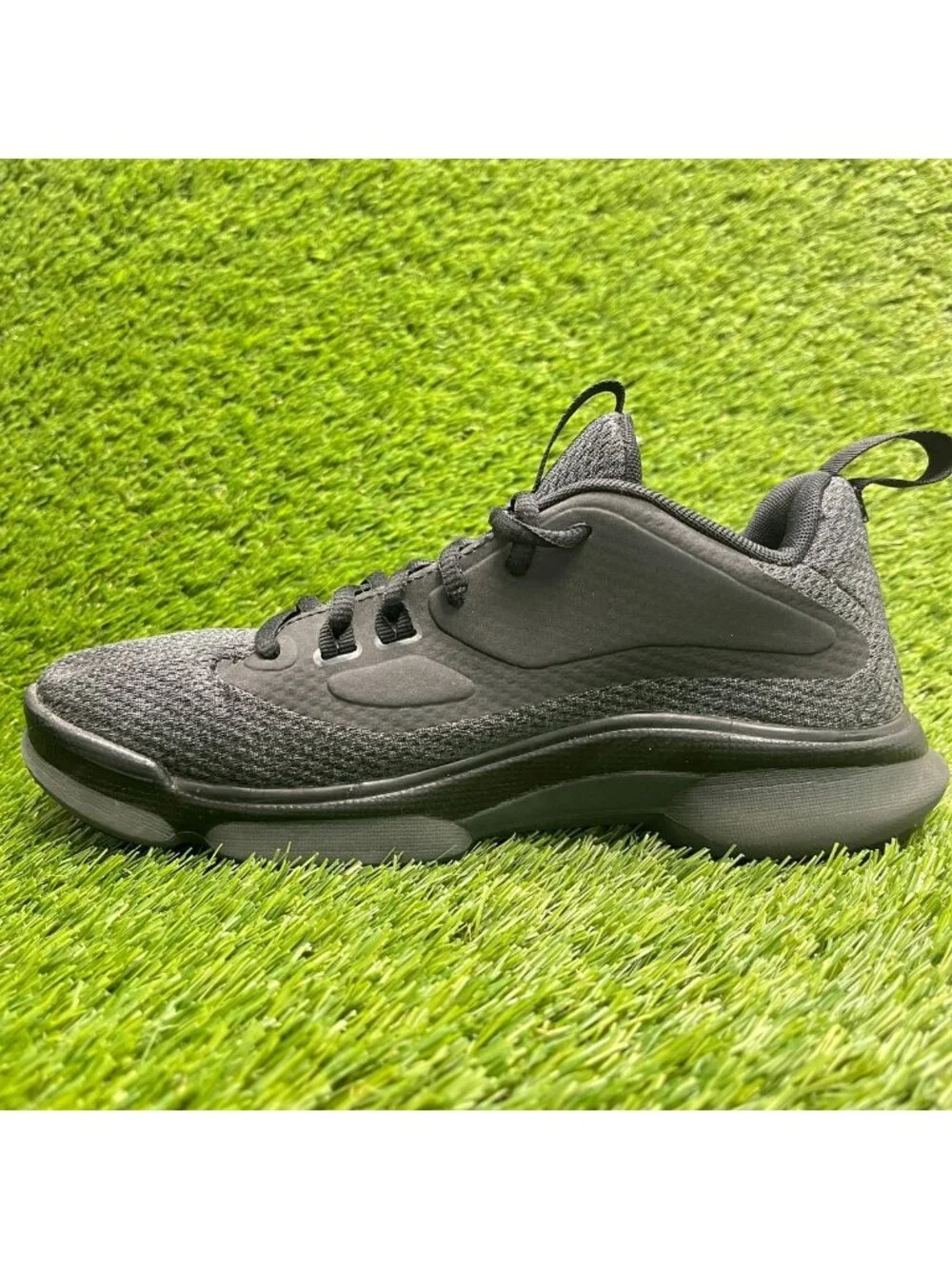Nike Air Jordan Impact Boys Size 6.5Y Black Athletic Basketball Shoes Sneakers